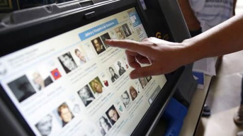 Especialistas advierten por intención del Gobierno en avanzar con tecno-voto