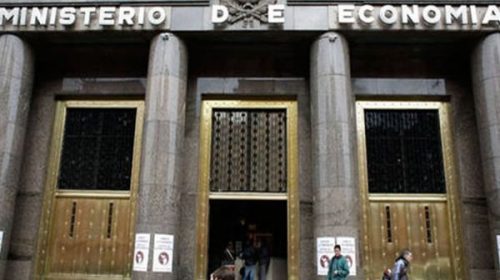 El Gobierno se financia con más de u$s 2 millones del fondo para reconstruir empresas