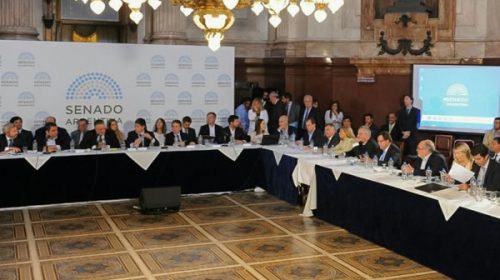 Pacto fiscal: gobernadores pidieron el acompañamiento total a sus senadores