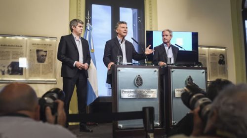 El Gobierno anuncia en diciembre el congelamiento de la planta de estatales