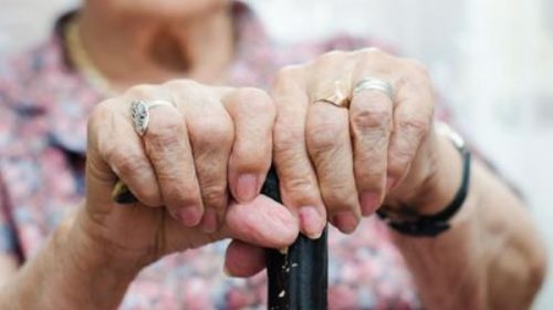El bono a jubilados es oficial: se publicó en el Boletín Oficial