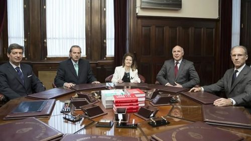 La Corte restableció el límite de 75 años para la función judicial
