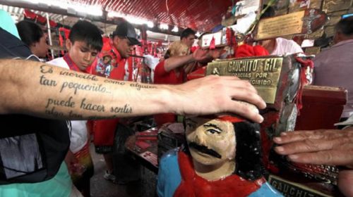 Gauchito Gil, el “santo” argentino que convoca multitudes, cumplió 140 años