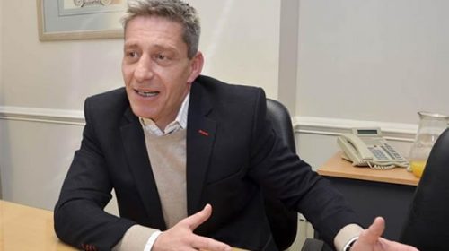 El gobernador del Chubut quiere declarar la emergencia económica provincial