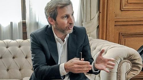 En medio de los rumores sobre el dólar, Frigerio tuvo que salir a poner paños fríos