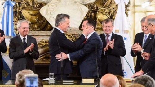 Macri respaldó el decreto que eliminó la paritaria nacional docente y sacó a CTERA de la negociación