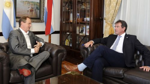 Castrillón coincidió con Bordet en la necesidad de una reforma política