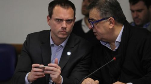 Macri se endurece y ordena a los legisladores ratificar el megadecreto