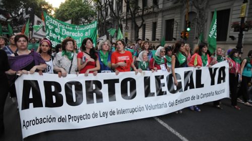 Buscan reflotar el proyecto para legalizar el aborto