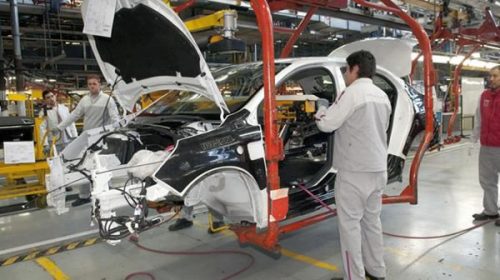 La producción automotriz se desplomó 18,3% en enero