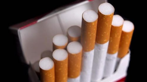Prorrogan baja de impuesto a cigarrillos hasta fin de mes