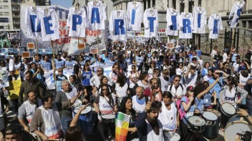 El Gobierno nacional se reúne con los docentes pero anticipa que no discutirá la paritaria