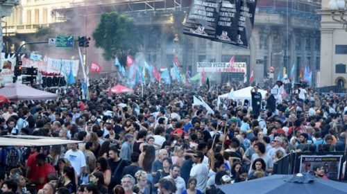 Argentina figura tercera en el ranking de las economías “más tristes” del mundo