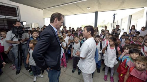 Casi 3000 docentes comenzarán el ciclo lectivo con sus cargos titularizados