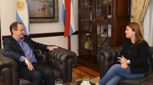 La senadora Kunath detalló a Bordet los alcances de su proyecto vinculado a Salto Grande