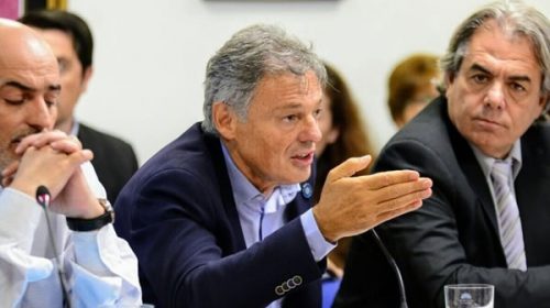 Increíble: Cabrera dijo que mejorará el crédito si la gente acepta embargar sus sueldos