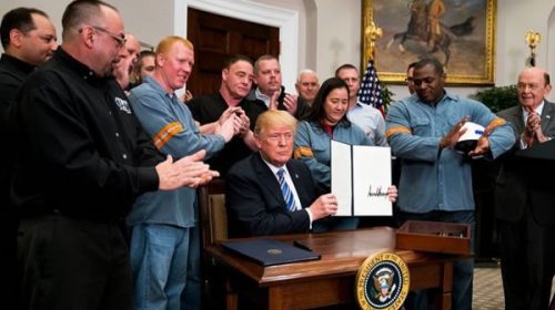 Trump fijó aranceles para acero y el aluminio y Macri buscará negociar excepción