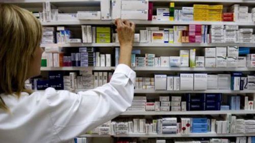 PAMI llegó a un acuerdo con laboratorios extranjeros para poner tope al precio de los medicamentos
