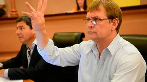 Se es “varón o mujer y no existe otra alternativa”, dijo diputado entrerriano