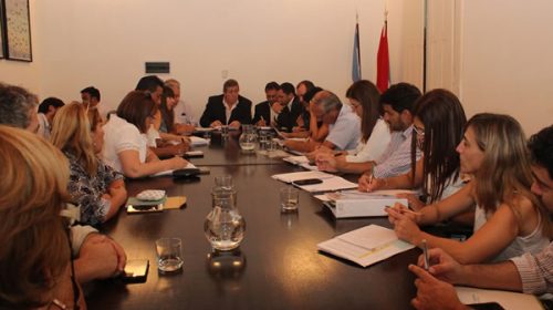 El gobierno mejoró la propuesta para los trabajadores estatales