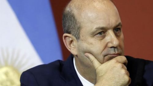 Sturzenegger: “Si la inflación no cae mucho en mayo, habrá suba de tasa”