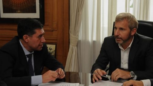 Macri envió a Frigerio a bajar tensiones con los gobernadores