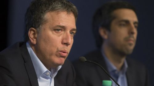 “No es delito”, la defensa oficial ante el blanqueo del ministro