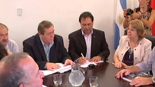 Este jueves será un día clave para las negociaciones salariales con estatales y docentes