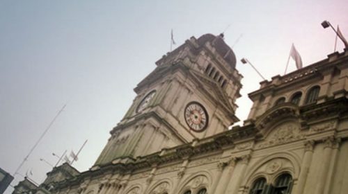 Hay avances administrativos en los pases a planta y siguen las reuniones para discutir recategorizaciones
