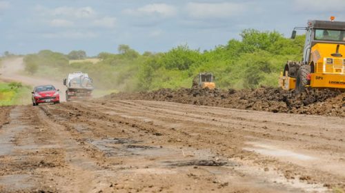 La provincia encara un plan de recuperación de caminos rurales productivos