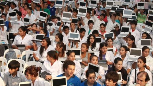 Tras el vaciamiento, Macri dio de baja definitivamente el programa Conectar Igualdad