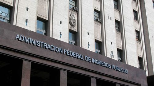 La AFIP recibió datos de 35.000 cuentas bancarias de argentinos en el exterior