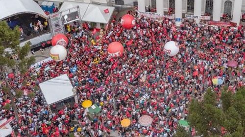 Brasil: centrales sindicales marcharon por la libertad de Lula