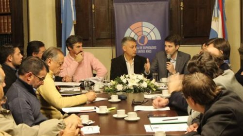 Reunión con más de 50 juntas de gobierno para avanzar en la Ley de Comunas