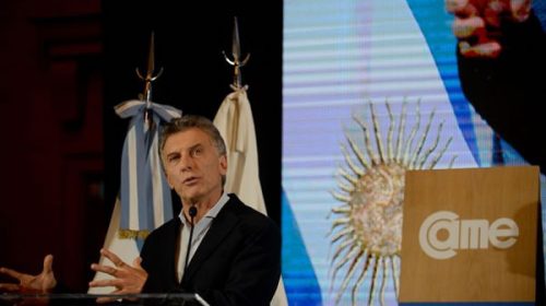 Macri anunció que va a modificar la ley pyme y prometió beneficios fiscales y más créditos