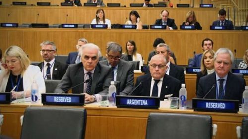 Argentina revalidó reclamo por Malvinas y defendió relación con Londres