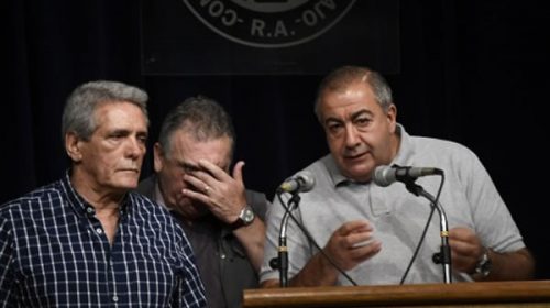 El Gobierno convoca de urgencia a la CGT para evitar el paro