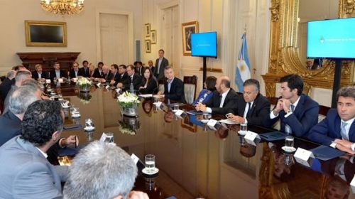 El Gobierno tiene su plan de ajuste para las provincias: menos obra pública y fondos