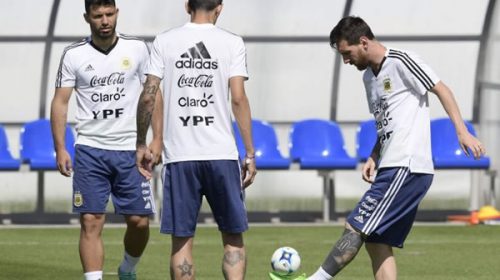 Jorge Sampaoli probó otro cambio que refuerza la apuesta a la vieja guardia