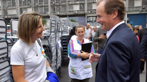 Más de 500 escuelas rurales recibirán mobiliario escolar