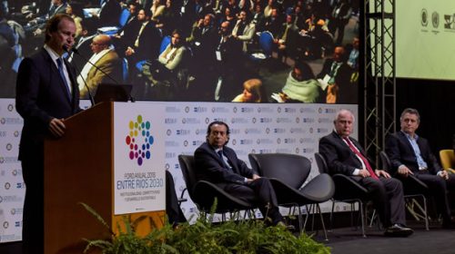 Bordet destacó la necesidad de generar modelos de desarrollo con inclusión social