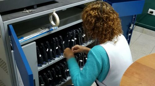 Escuelas secundarias de la provincia reciben Aulas Digitales Móviles Escuelas secundarias de la provincia reciben Aulas Digitales Móviles