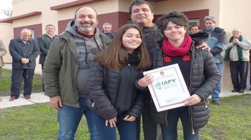 Familias de Concepción del Uruguay ya cuentan con sus viviendas propias Familias de Concepción del Uruguay ya cuentan con sus viviendas propias