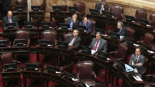 Cambiemos no pudo habilitar en el Senado los allanamientos a Cristina