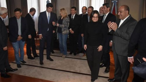Los gobernadores peronistas, en pie de guerra contra la quita del fondo sojero