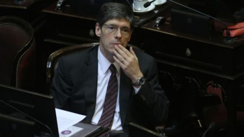 Abal Medina reconoció que recibió aportes