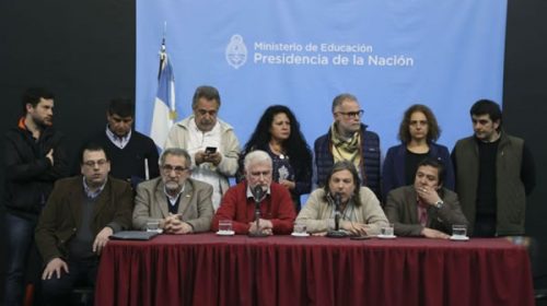 Tras la propuesta oficial, los docentes universitarios ratificaron el paro y la marcha del jueves