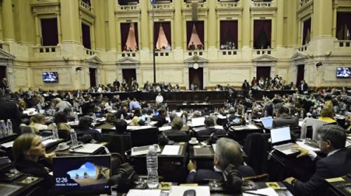 Diputados sesiona para frenar el decreto de reforma de las Fuerzas Armadas