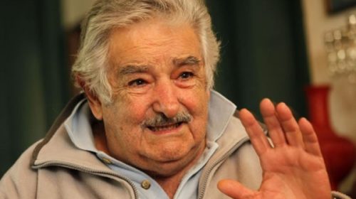 José Mujica sobre las elecciones en Argentina: Sergio Massa es “el que parece menos loco” José Mujica sobre las elecciones en Argentina: Sergio Massa es “el que parece menos loco”
