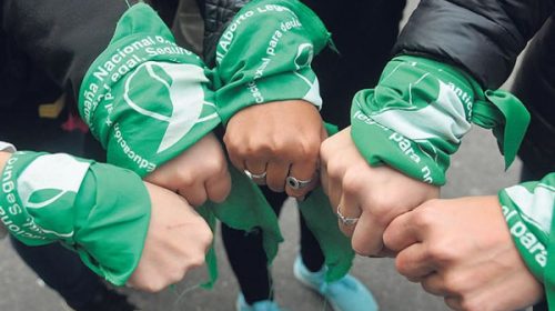 Una limitación peligrosa que sólo favorece a los que lucran con los pobres